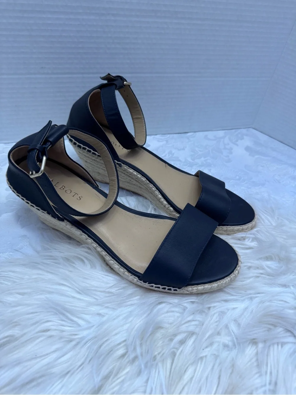 Talbots Size 9 Espadrille Wedge Sandal Open Toe Ankle Strap Comfort Preppy